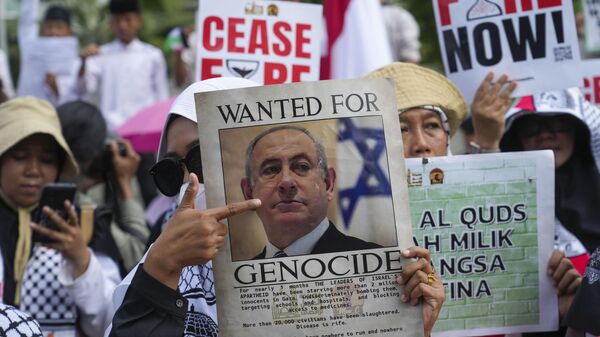 Protesto contra o primeiro-ministro de Israel, Benjamin Netanyahu, lembrou o 76º aniversário da expulsão dos palestinos do território no Oriente Médio. Indonésia, 17 de março de 2024 - Sputnik Brasil