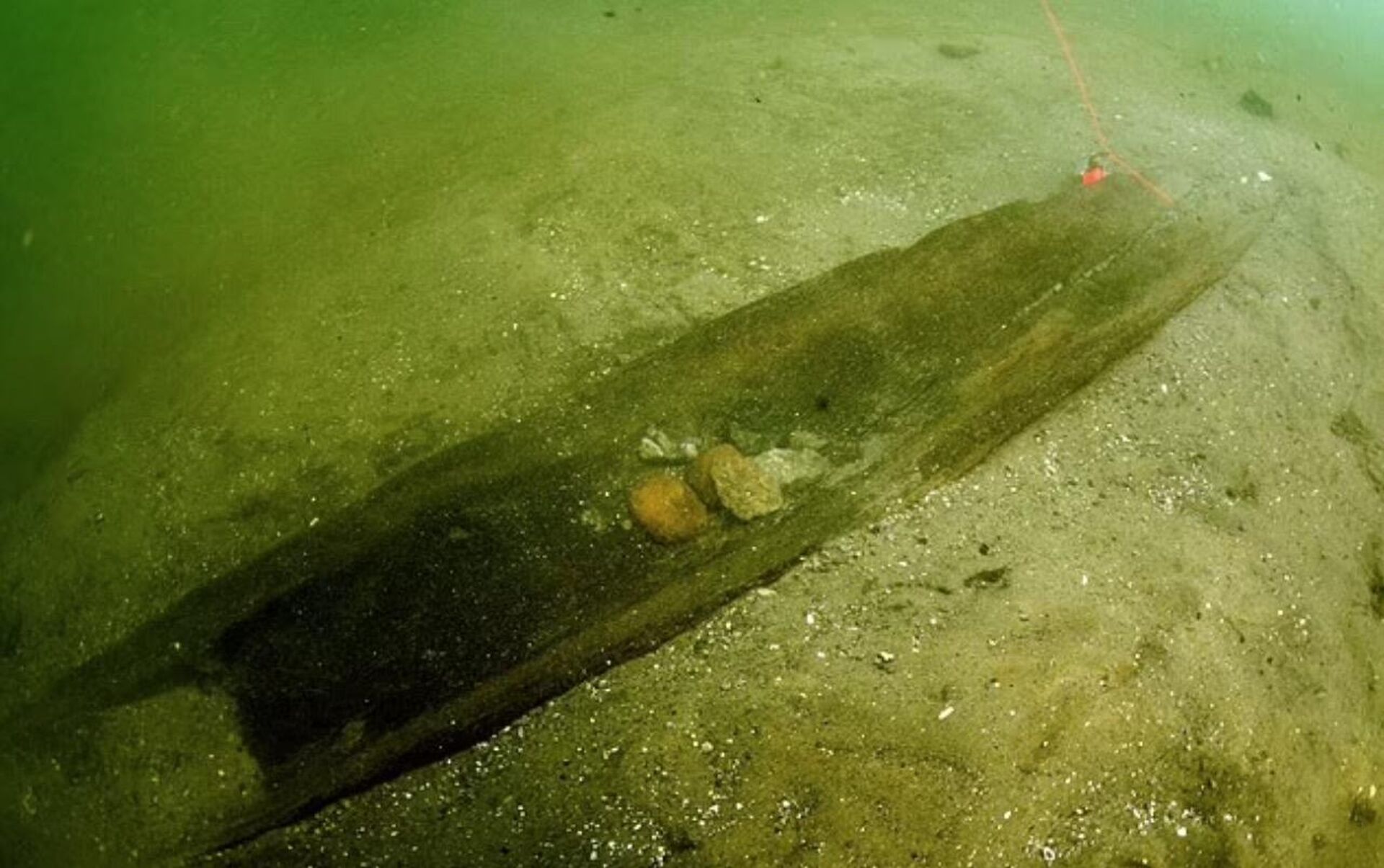 Canoa de 4.500 anos descoberta em lago de Wisconsin, EUA - Sputnik Brasil, 1920, 31.05.2024
