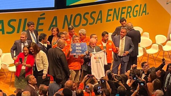 Posse da nova presidente da Petrobras, Magda Chambriard, em 19 de junho de 2024 - Sputnik Brasil
