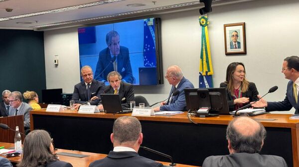 Rafael Grossi, diretor-geral da Agência Internacional de Energia Atômica (AIEA), participa de um audiência pública no Congresso Nacional em Brasília, em 19 de junho de 2024 - Sputnik Brasil