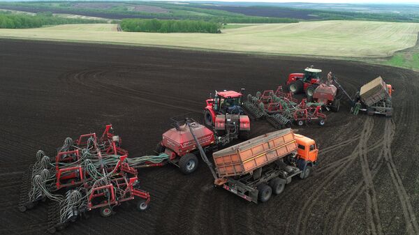 Influxo de fertilizantes russos baratos pode esmagar produção europeia, diz mídia