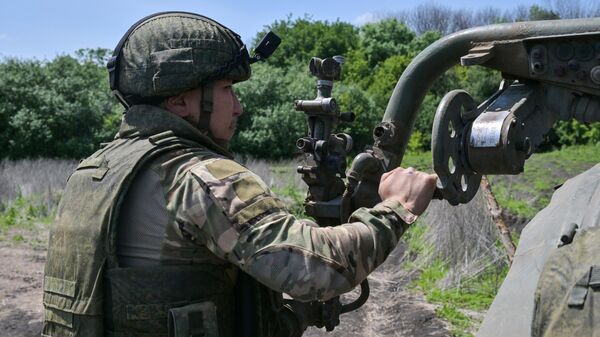 Agrupamento russo Centro liberta povoado Sokol na república de Donetsk e reforça posição tática