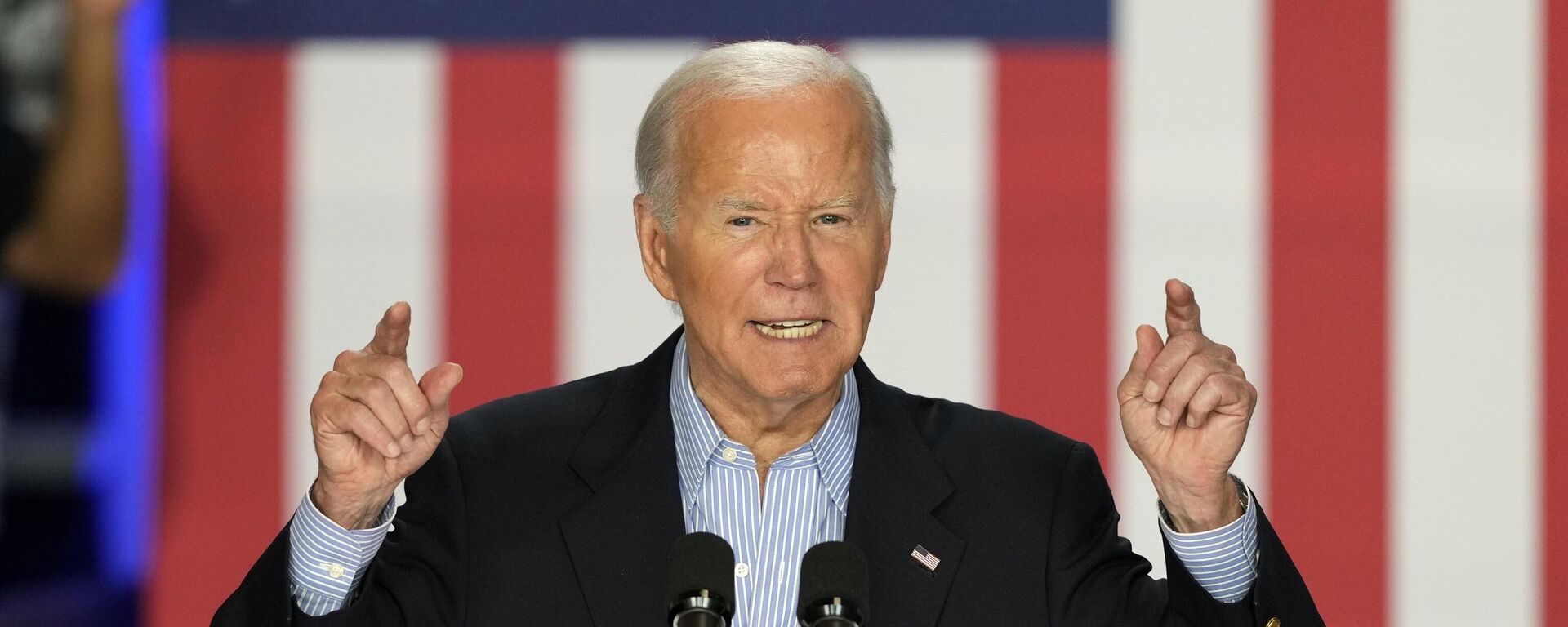 Joe Biden discursa em comício de campanha na Sherman Middle School, em Madison, Wisconsin. EUA, 5 de julho de 2024 - Sputnik Brasil, 1920, 25.09.2024