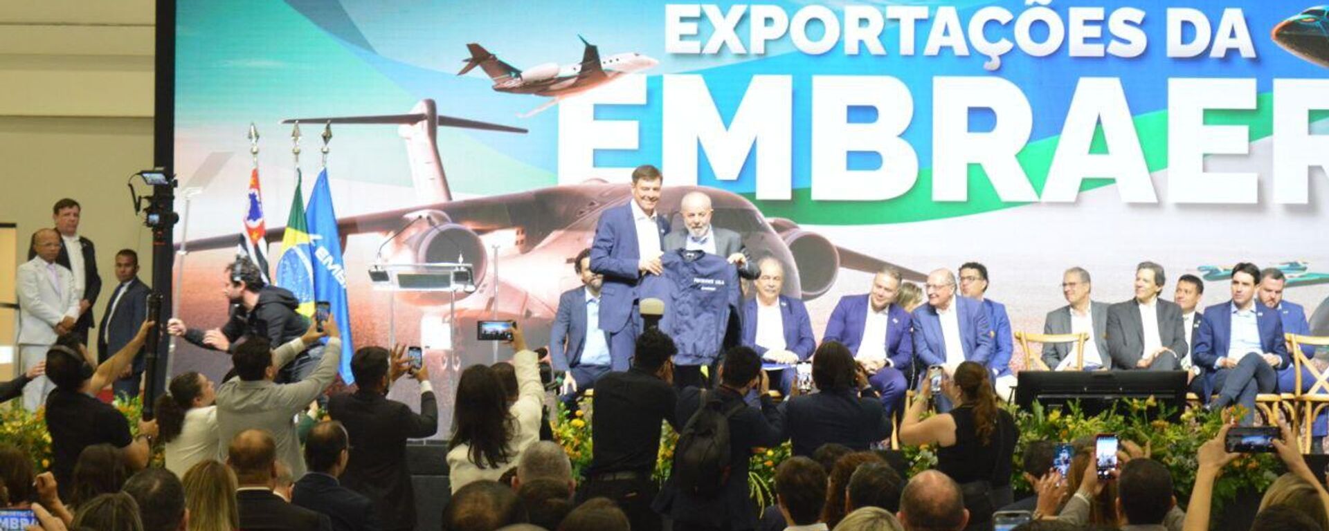 Evento da Embraer e do governo federal - Sputnik Brasil, 1920, 19.07.2024