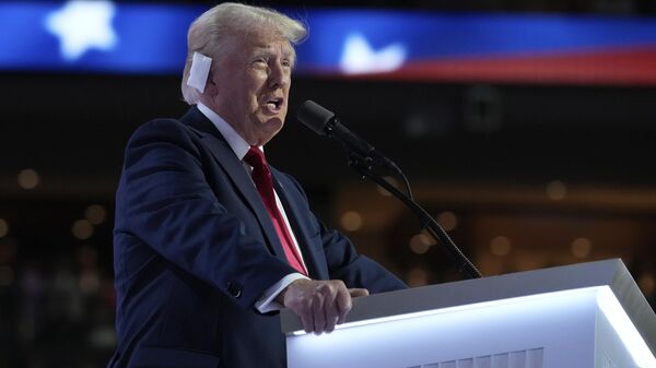 Donald Trump, ex-presidente dos EUA e candidato republicano à Casa Branca em 2024, durante discurso na Convenção Nacional Republicana (CNR) 2024, em Milwaukee, em 18 de julho - Sputnik Brasil