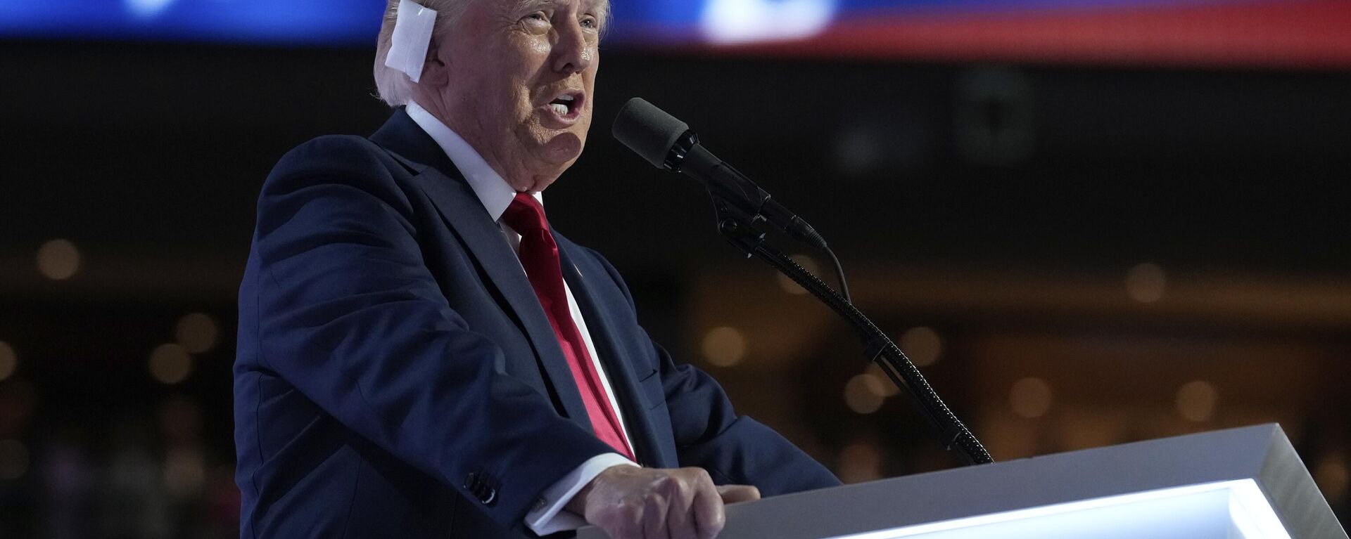 Donald Trump, ex-presidente dos EUA e candidato republicano à Casa Branca em 2024, durante discurso na Convenção Nacional Republicana (CNR) 2024, em Milwaukee, em 18 de julho - Sputnik Brasil, 1920, 19.07.2024