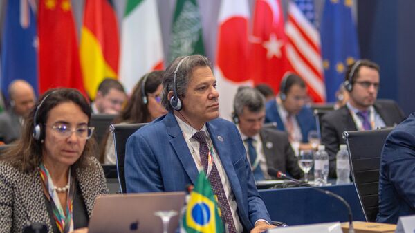 Ministro da Fazenda do Brasil, Fernando Haddad participa do primeiro dia da terceira reunião de Ministros de Finanças e Presidentes de Bancos Centrais do G20, no Rio de Janeiro - Sputnik Brasil