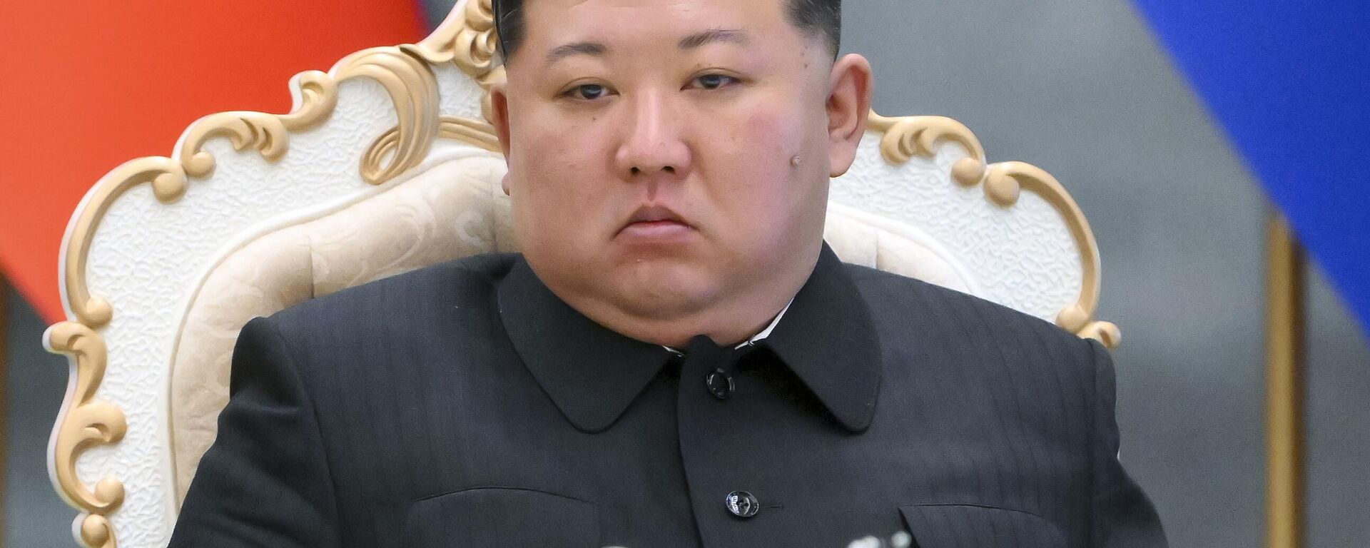 Kim Jong-un, líder norte-coreano, participa de cerimônia de assinatura de nova parceria com Vladimir Putin, presidente da Rússia, em Pyongyang, Coreia do Norte, 19 de junho de 2024 - Sputnik Brasil, 1920, 05.08.2024