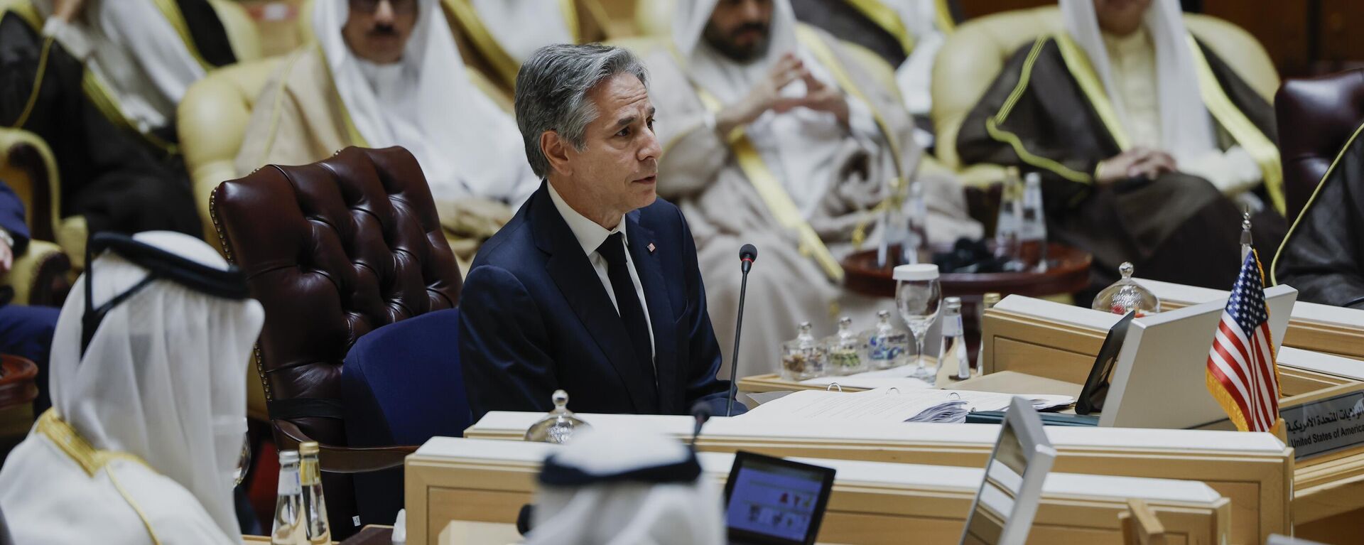 O secretário de Estado dos EUA, Antony Blinken, participa de uma Reunião Ministerial Conjunta do Conselho de Cooperação do Golfo e dos EUA para discutir as crises humanitárias enfrentadas em Gaza, em Riad, Arábia Saudita, 29 de abril de 2024 - Sputnik Brasil, 1920, 10.08.2024