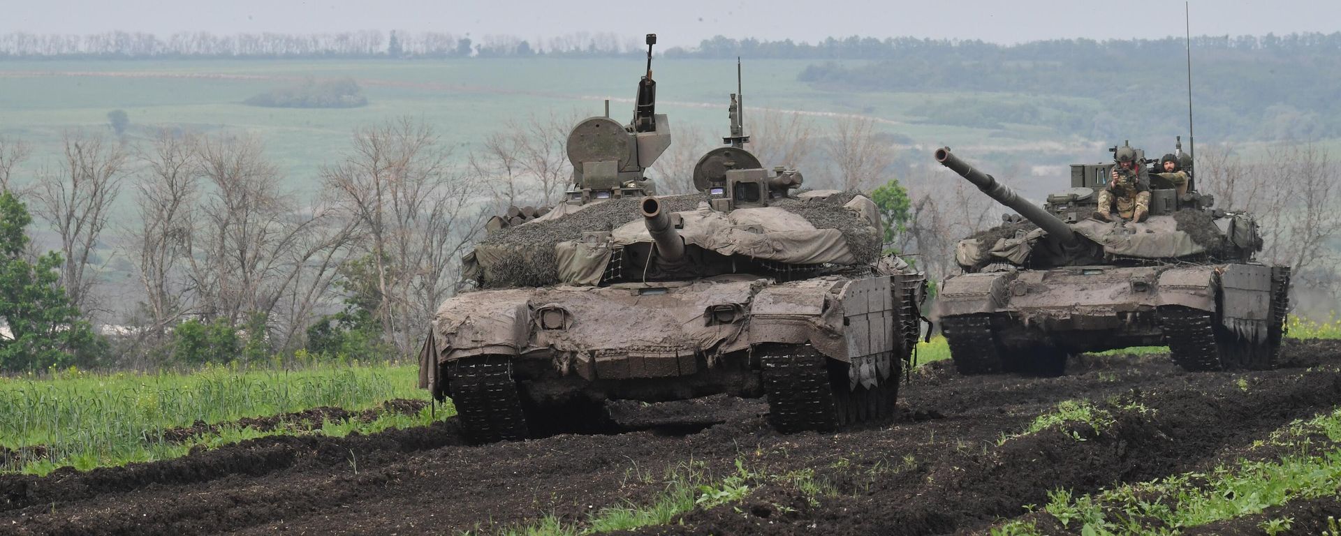 Tanques T-90M Proryv na linha de frente na República Popular de Lugansk - Sputnik Brasil, 1920, 12.09.2026