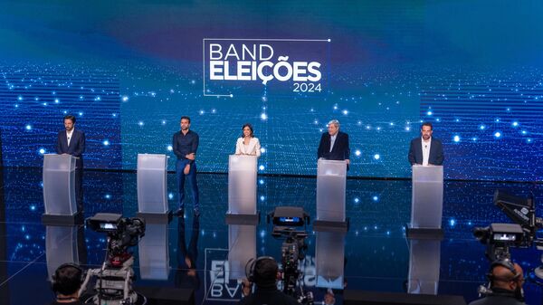 Candidatos à prefeitura de São Paulo, Ricardo Nunes, Pablo Marçal, Tabata Amaral, José Luiz Datena e Guilherme Boulos, em debate da Band, em 8 de agosto de 2024 - Sputnik Brasil