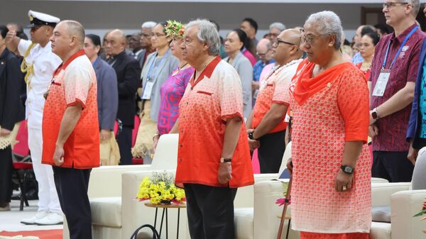 O Reino de Tonga deu as boas-vindas à reunião de Líderes do Fórum das Ilhas do Pacífico (PIF, na sigla em inglês) com uma majestosa Cerimônia de Abertura, abraçando sua família do Pacífico com música, canto e dança, 26 de agosto de 2024 - Sputnik Brasil