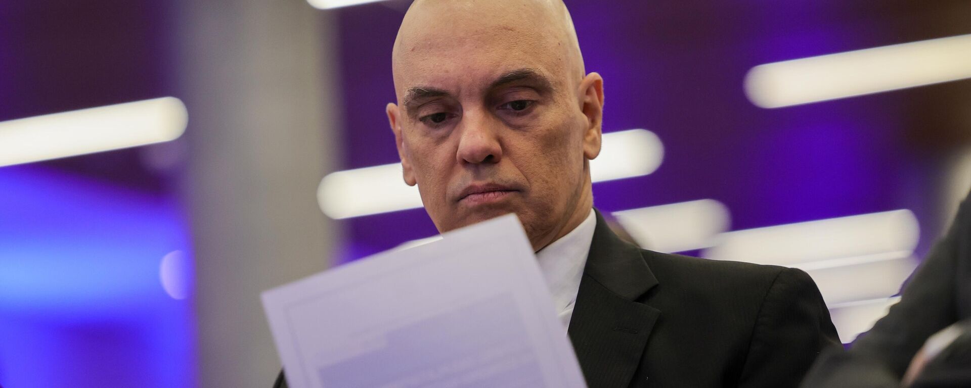 O ministro do STF, Alexandre de Moraes, participa do seminário A necessidade de regulamentar as redes sociais e o papel das plataformas na economia digital, em 14 de agosto de 2024 - Sputnik Brasil, 1920, 02.09.2024