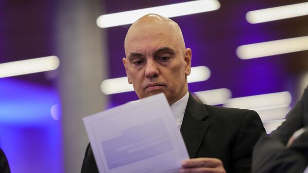 O ministro do STF Alexandre de Moraes participa do seminário A necessidade de regulamentar as redes sociais e o papel das plataformas na economia digital, em 14 de agosto de 2024 - Sputnik Brasil