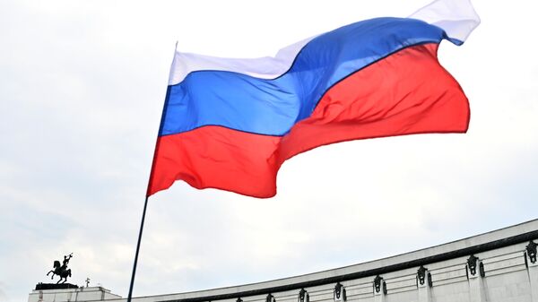 Celebração do Dia da Bandeira Nacional em frente ao Museu da Vitória na Colina Poklonnaya, em Moscou - Sputnik Brasil