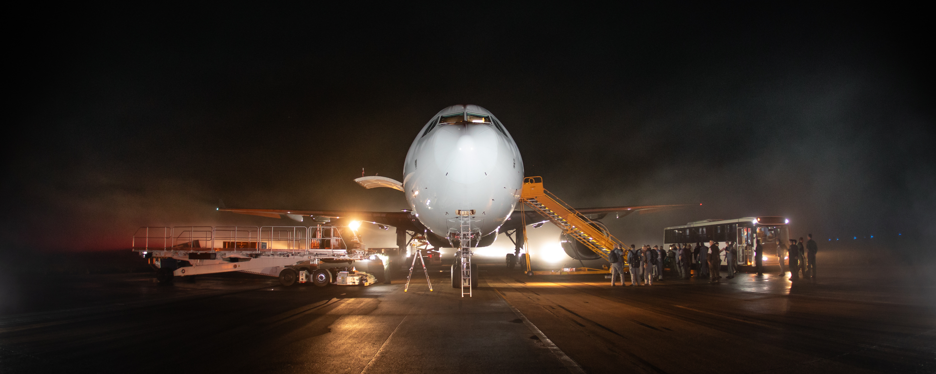 Avião KC-30 da Força Aérea Brasileira durante operação Taquari II, em 20 de junho de 2024 - Sputnik Brasil, 1920, 01.10.2024