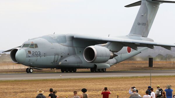 A aeronave Kawasaki C-2, da força aérea do Japão, durante exibição no show aéreo Australian International Airshow, em 2 de março de 2019 - Sputnik Brasil