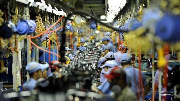 Governo Federal apresenta plano de financiamento para reindustrializar o país com previsão de cerca de R$ 335 bilhões, 22 de janeiro de 2024 - Sputnik Brasil