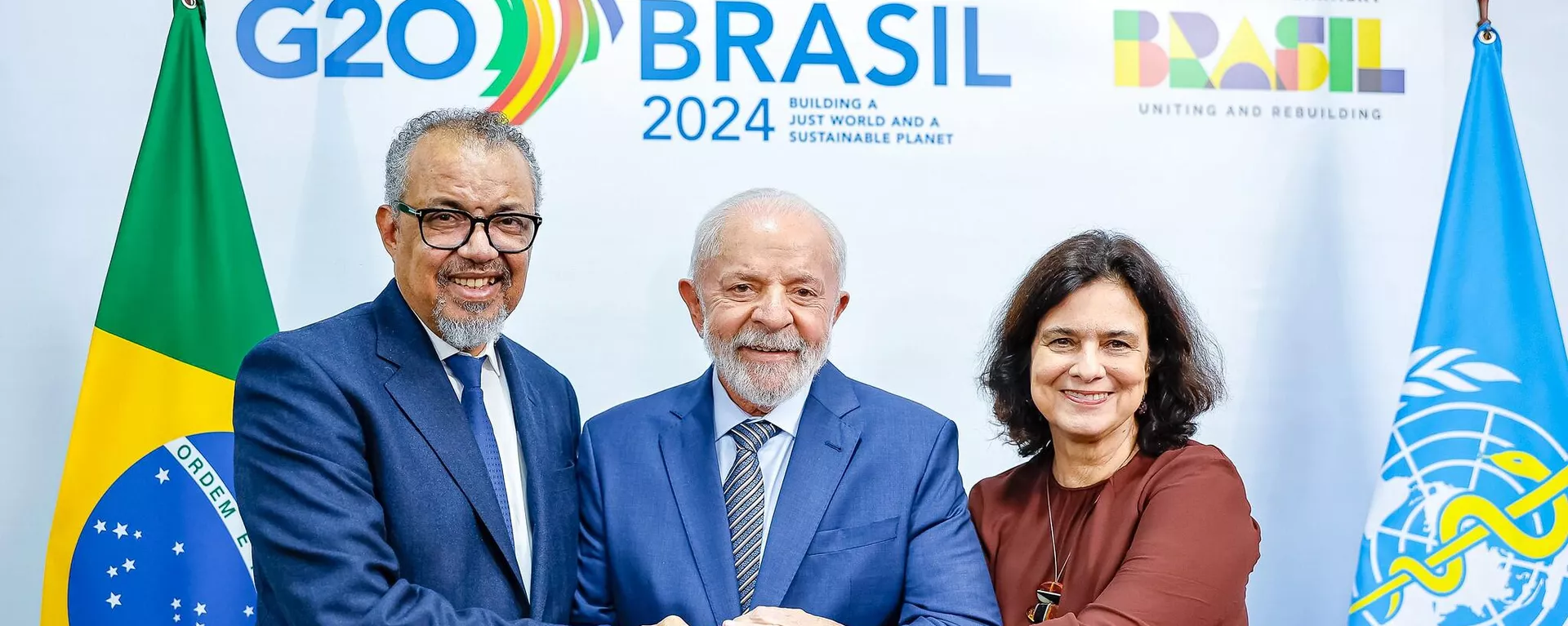 Coletiva à imprensa em conjunto com o diretor-geral da Organização Mundial da Saúde (OMS), Tedros Adhanom Ghebreyesus, e a ministra da Saúde, Nísia Trindade, durante a Cúpula do G20 no Rio de Janeiro - Sputnik Brasil, 1920, 19.11.2024