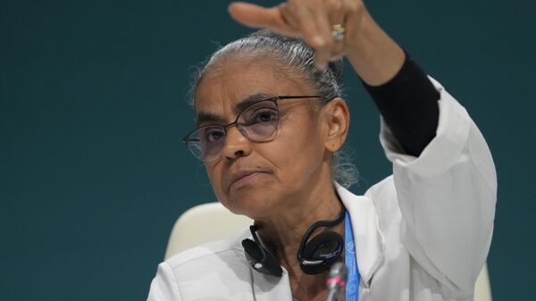 Marina Silva fala durante coletiva na COP29, em Baku. Azerbaijão, 23 de novembro de 2024 - Sputnik Brasil