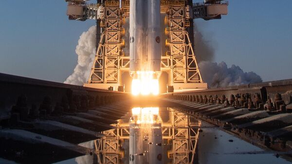 O primeiro na história do Cosmódromo de Vostochny, foguete portador funcional Angara-A5 russo foi lançado em 11 de abril de 2024 e levou à órbita o rebocador espacial Orion com uma carga útil. O foguete tem o potencial avançado e baixos custos ambientais - Sputnik Brasil