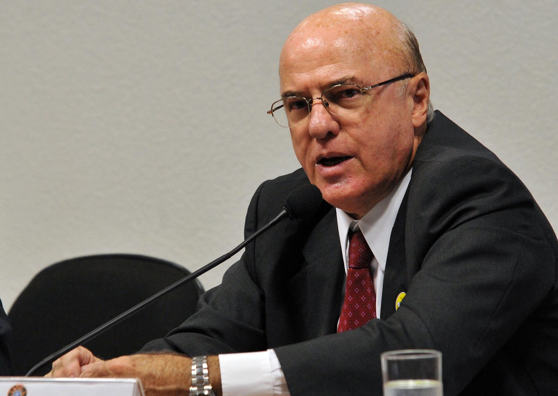 Vice-amirante Othon Luiz Pinheiro da Silva, então presidente da Eletronuclear, durante audiência mista no Congesso Nacional, em 2011 (foto de arquivo) - Sputnik Brasil, 1920, 20.12.2024