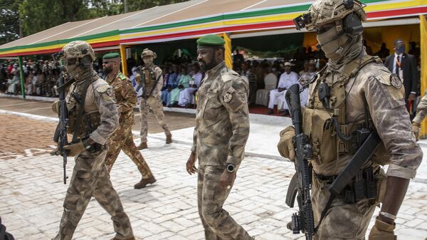 Desfile militar do Dia da Independência em Bamako, Mali, 22 de setembro de 2022 - Sputnik Brasil