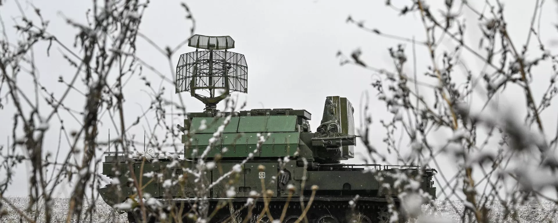 Sistema de defesa aérea Tor-M1 do Distrito Militar Central das Forças Armadas da Rússia na direção de Krasnoarmeysk na zona operação militar especial. - Sputnik Brasil, 1920, 14.01.2026