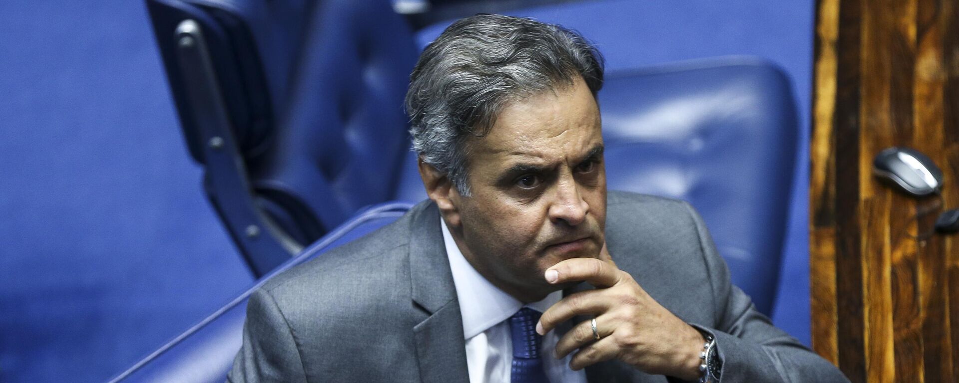 Aécio Neves volta ao Senado para reassumir seu mandato, após ser afastado por determinação da Primeira Turma do STF, a pedido da PGR, em Brasília (DF). Brasil, 18 de outubro de 2017 - Sputnik Brasil, 1920, 11.01.2025