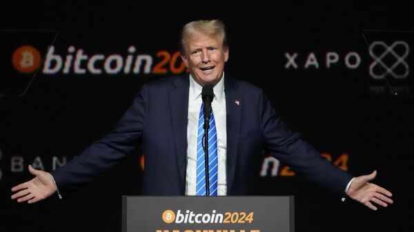 Donald Trump discursa na Conferência Bitcoin 2024, em Nashville, Tennessee. EUA, 27 de julho de 2024 - Sputnik Brasil