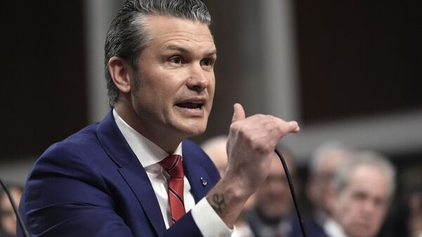 Pete Hegseth foi confirmado pelo Senado norte-americano como novo secretário de Defesa dos EUA - Sputnik Brasil