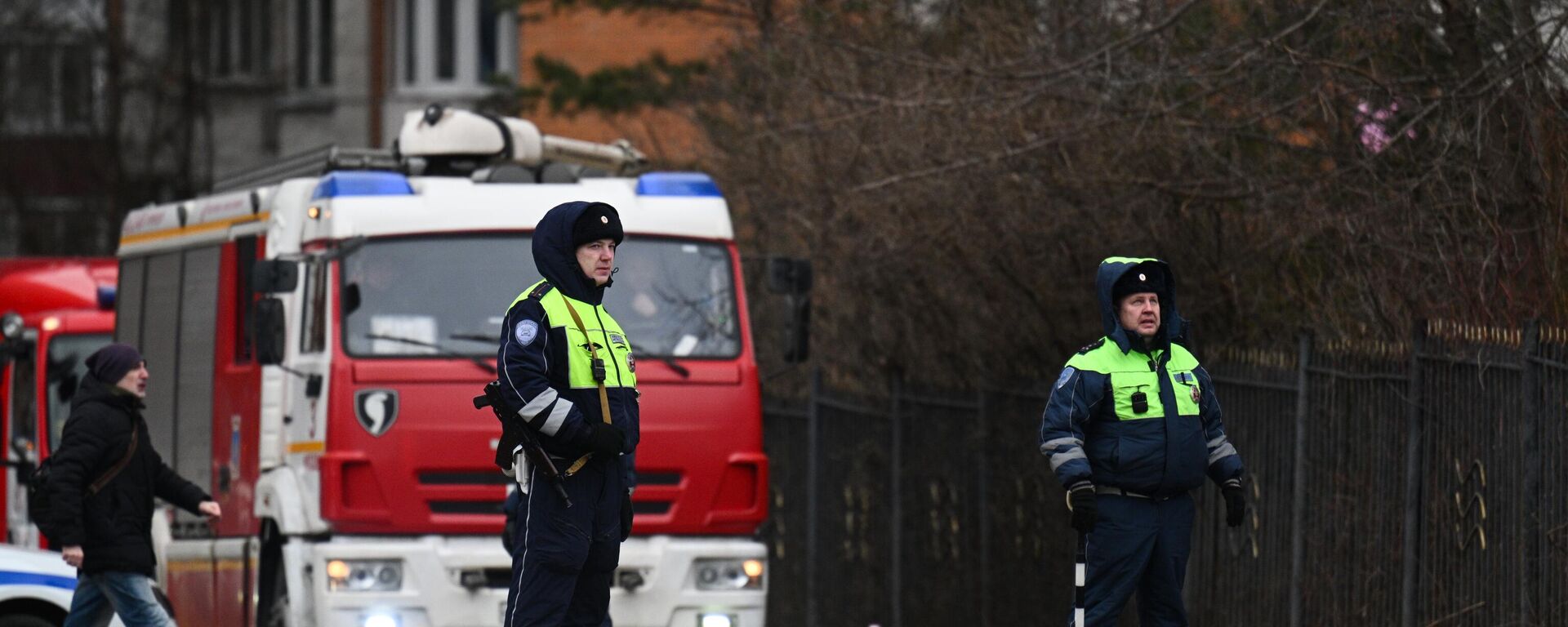 Explosão em um edifício residencial em Moscou. - Sputnik Brasil, 1920, 25.12.2025