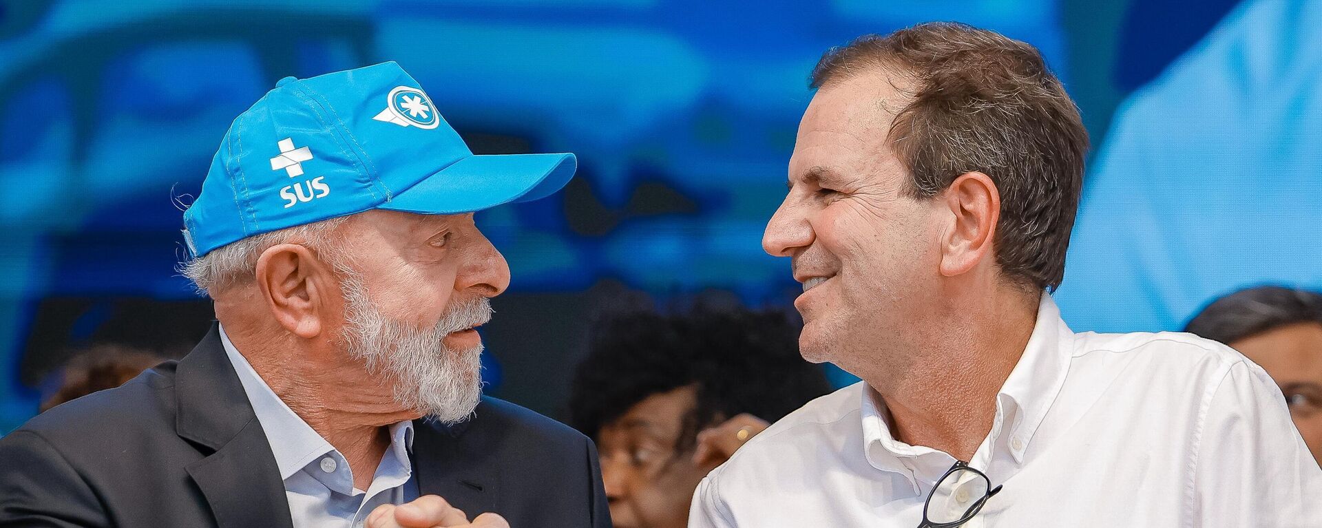 O presidente da República, Luiz Inácio Lula da Silva, e Eduardo Paes (PSD), prefeito do Rio de Janeiro, durante cerimônia de reabertura da emergência do hospital federal de Bonsucesso, no Rio de Janeiro (RJ), em 6 de fevereiro de 2025 - Sputnik Brasil, 1920, 06.02.2025