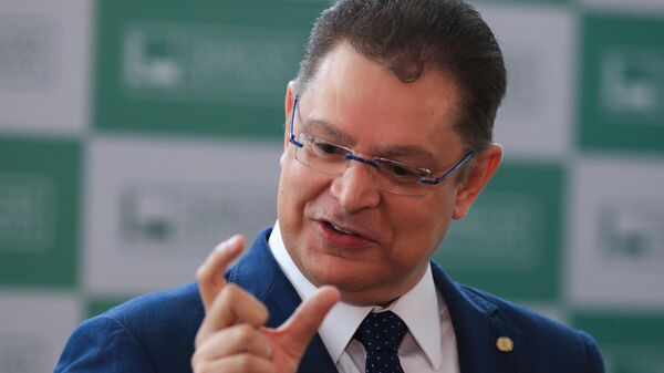 Deputado federal e líder do PL na Câmara, Sóstenes Cavalcante (RJ) durante coletiva de imprensa no Salão Verde da Casa legislativa. Brasília (DF), 19 de dezembro de 2024 - Sputnik Brasil