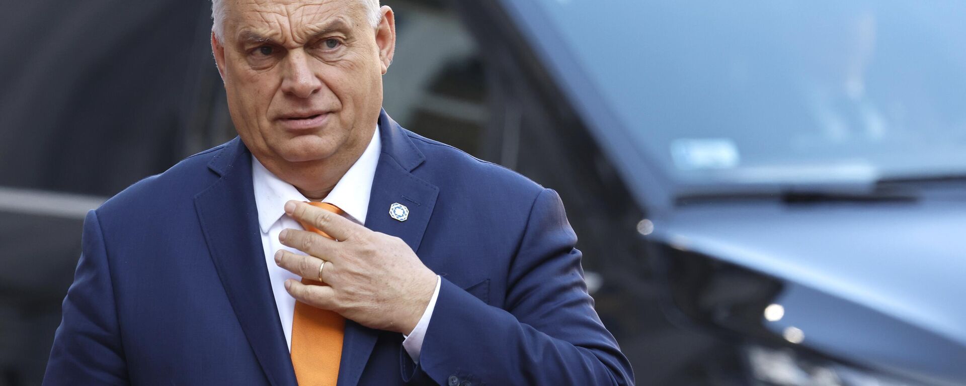 O primeiro-ministro da Hungria, Viktor Orbán, chega para uma cúpula da União Europeia (UE) no Palácio Egmont, em Bruxelas, 3 de fevereiro de 2025 - Sputnik Brasil, 1920, 23.10.2025