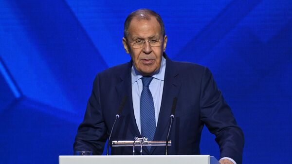 O ministro das Relações Exteriores da Rússia, Sergei Lavrov, discursa na 2ª Conferência Internacional de Alto Nível sobre Segurança Eurasiática em Minsk, Belarus - Sputnik Brasil