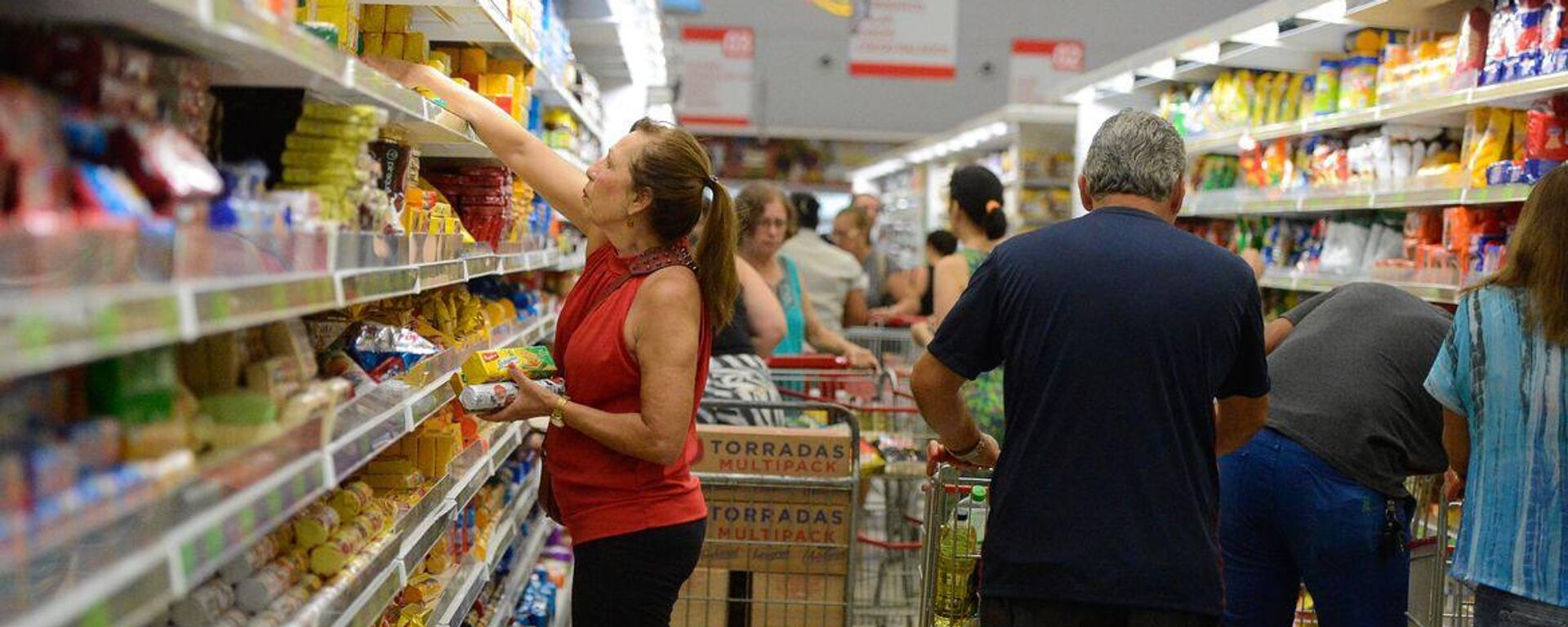 Inflação dos alimentos é sentida nos mercados do Brasil - Sputnik Brasil, 1920, 26.02.2025