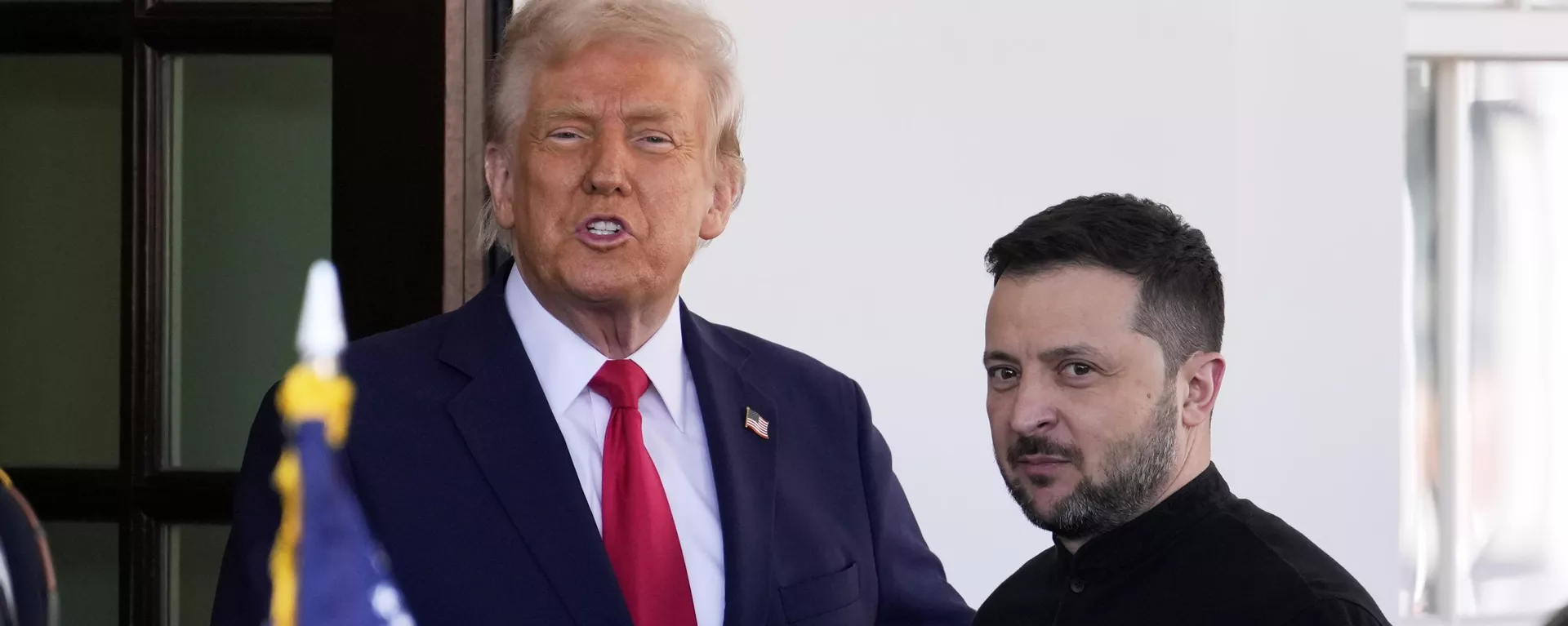 O presidente dos EUA, Donald Trump, recebe Vladimir Zelensky na Casa Branca, em Washington, D.C. Estados Unidos, 28 de fevereiro de 2025 - Sputnik Brasil, 1920, 20.03.2025