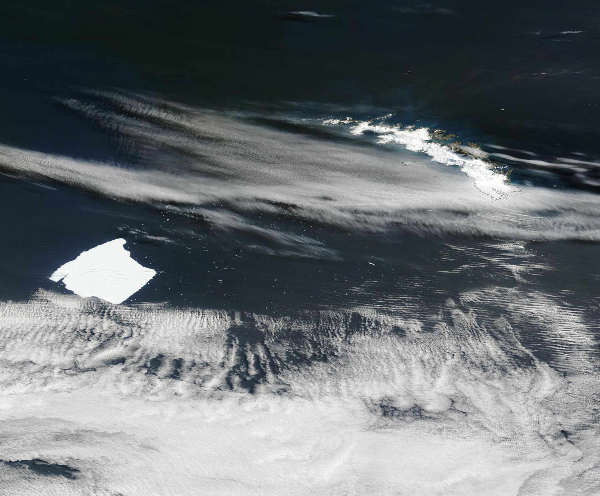 O iceberg A23A se aproximando da Ilha Geórgia do Sul, 21 de fevereiro de 2025 - Sputnik Brasil, 1920, 05.03.2025