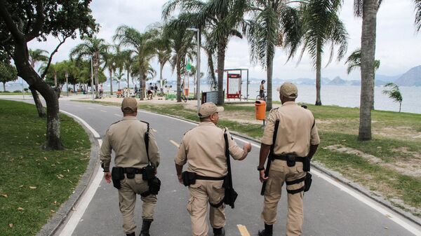 Agentes da Guarda Municipal do Rio de Janeiro fazem patrulhamento na orla. Brasil, 22 de dezembro de 2016 - Sputnik Brasil