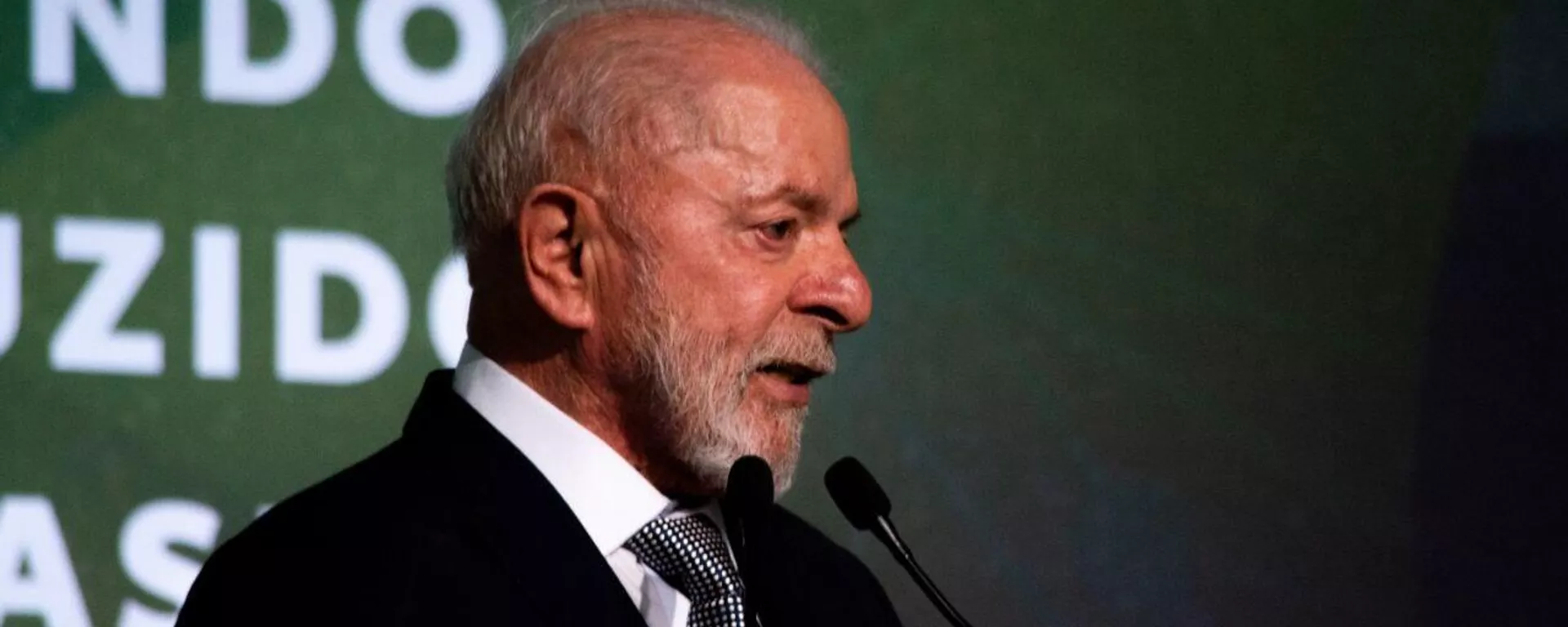 Luiz Inácio Lula da Silva, presidente do Brasil, discursa durante evento na fábrica da Toyota em Sorocaba, São Paulo, em 18 de março de 2025. - Sputnik Brasil, 1920, 30.07.2025
