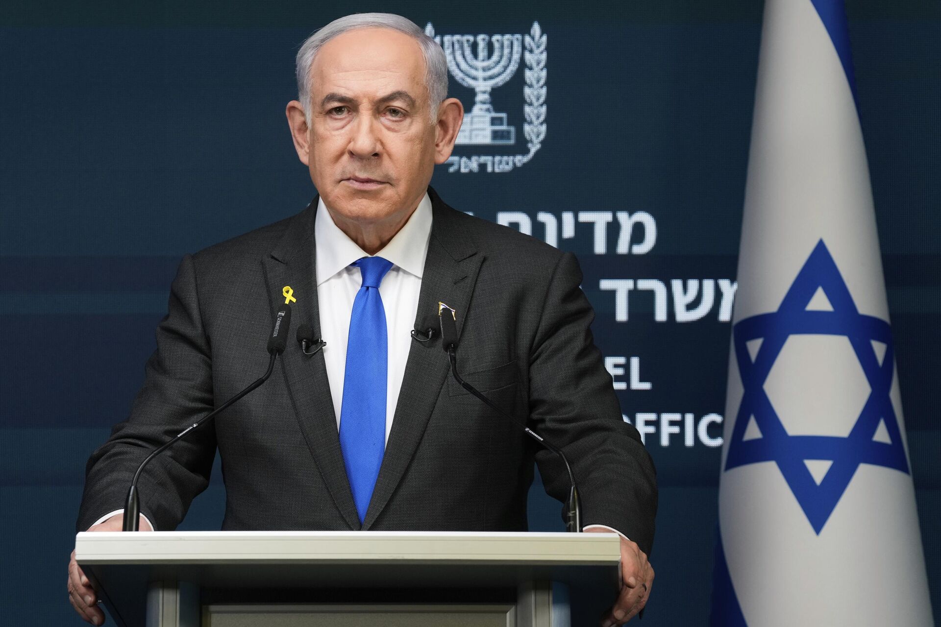O primeiro-ministro israelense Benjamin Netanyahu fala durante uma entrevista coletiva em Jerusalém, 2 de setembro de 2024 O primeiro-ministro israelense Benjamin Netanyahu fala durante uma entrevista coletiva em Jerusalém, 2 de setembro de 2024