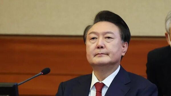 O Tribunal Constitucional da Coreia do Sul remove oficialmente o presidente Yoon Suk-yeol do cargo - Sputnik Brasil