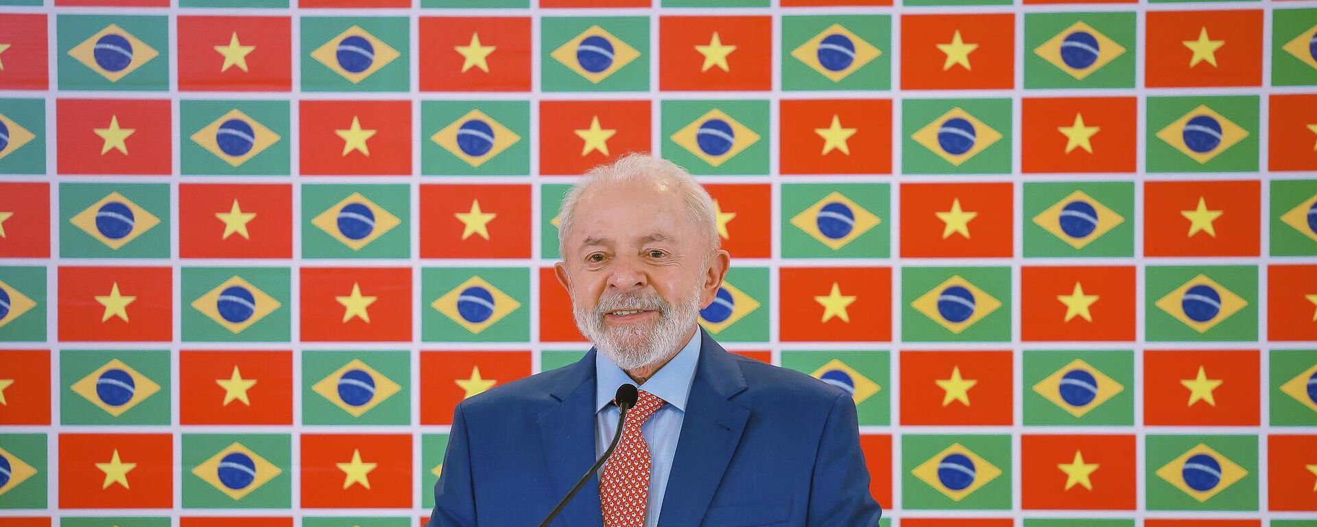 Lula durante entrevista coletiva à imprensa em Hanoi. Vietnã, 29 de março de 2025 - Sputnik Brasil, 1920, 05.04.2025