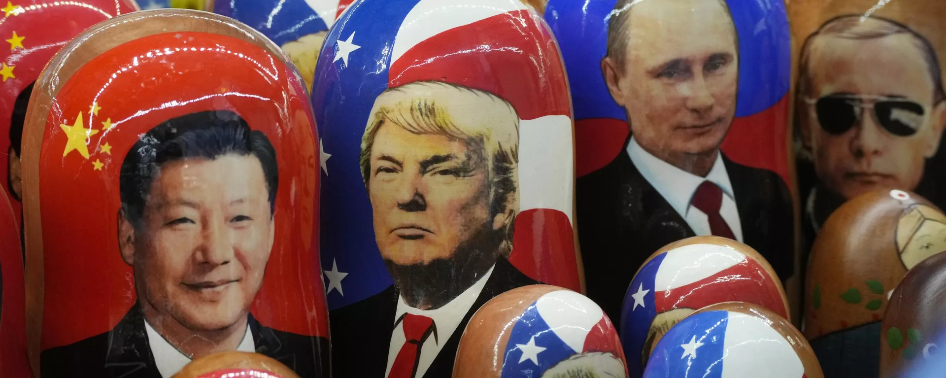 Putin, Xi Jinping e Donald Trump no mesmo lugar. - Sputnik Brasil, 1920, 30.08.2025
