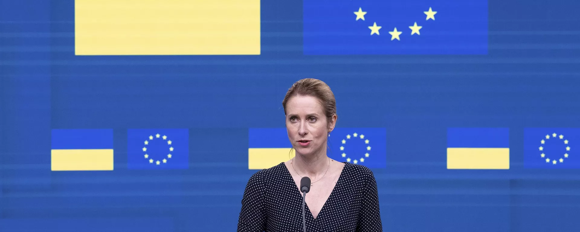 A chefe da política externa da União Europeia (UE), Kaja Kallas, fala durante uma coletiva de imprensa no final do Conselho de Associação UE-Ucrânia, no edifício do Conselho Europeu em Bruxelas, 9 de abril de 2025 - Sputnik Brasil, 1920, 03.05.2025