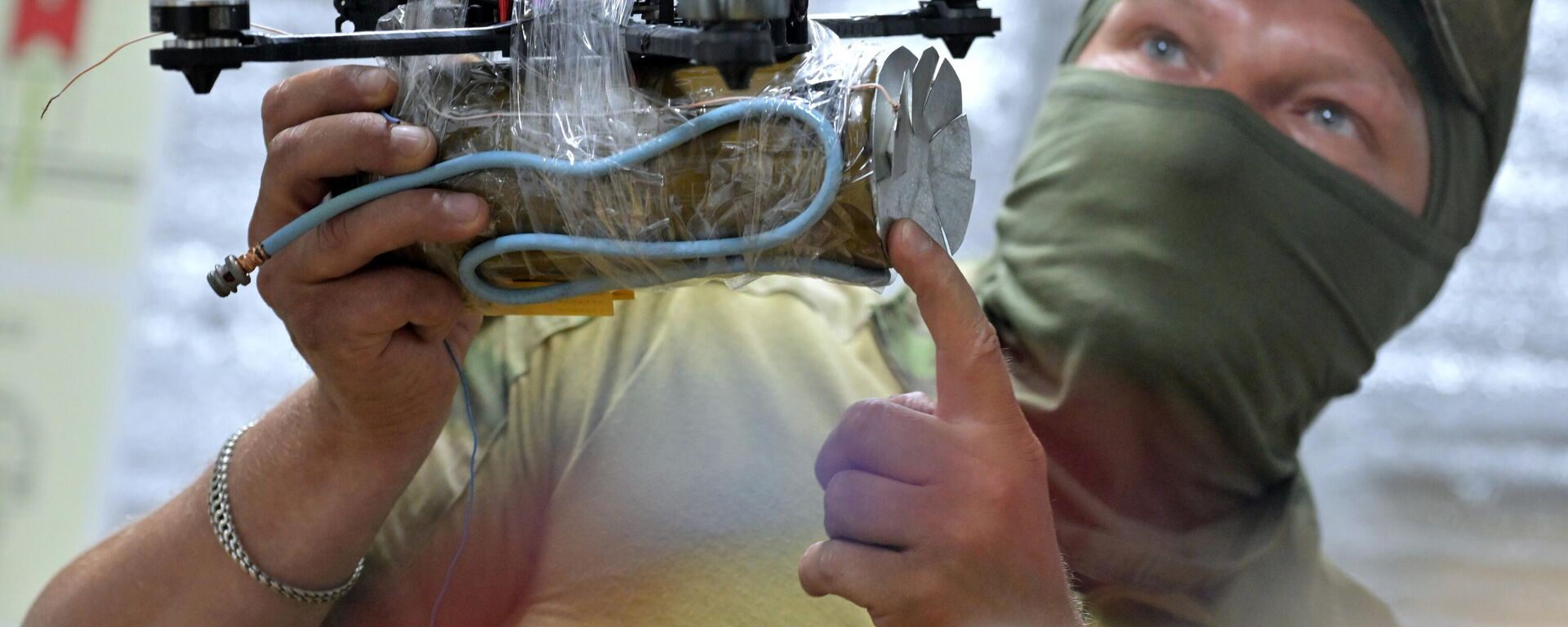 O treinamento dos operadores de drones russos - Sputnik Brasil, 1920, 04.10.2025