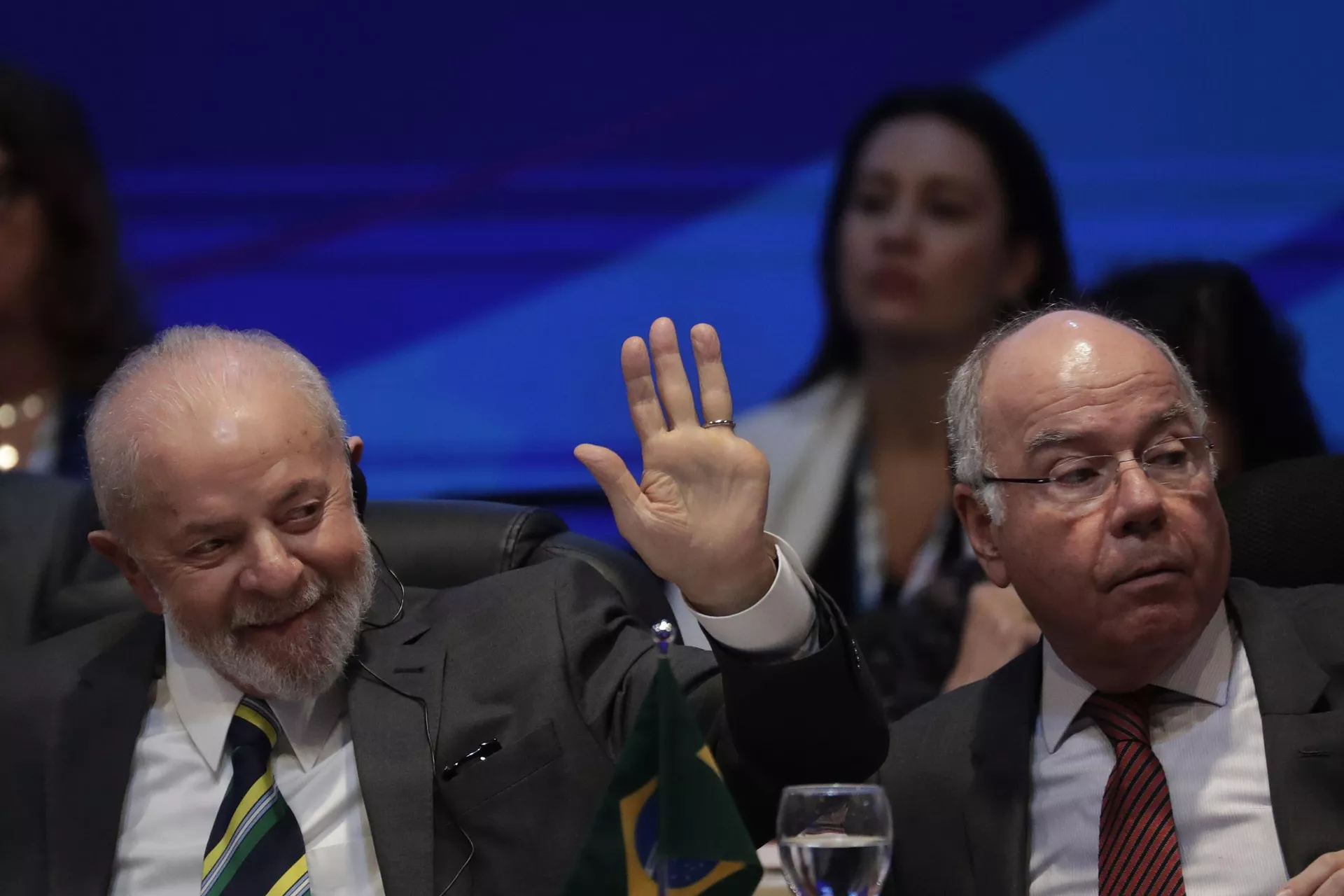 O presidente do Brasil, Luiz Inácio Lula da Silva, acena durante o evento de abertura da reunião da Aliança Global contra a Fome e a Pobreza, à margem das Reuniões Ministeriais do G20 no Rio de Janeiro, 24 de julho de 2024 - Sputnik Brasil, 1920, 18.04.2025