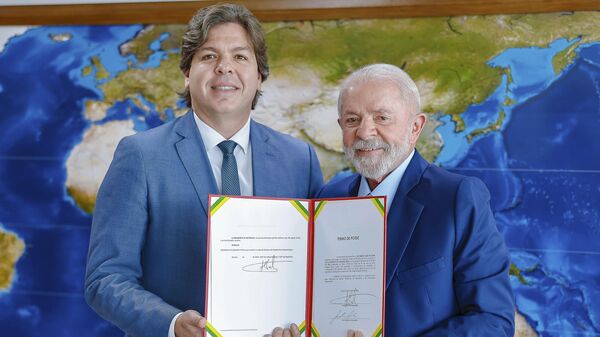 Frederico de Siqueira Filho, presidente da Telebras, é nomeado ministro das Comunicações pelo presidente Luiz Inácio Lula da Silva. Ele tomou posse após reunião no Palácio do Planalto - Sputnik Brasil