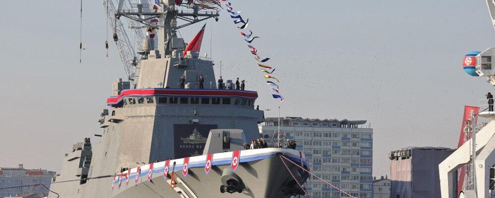 O novo destróier naval da Coreia do Norte foi apresentado em 26 de abril de 2025.  - Sputnik Brasil, 1920, 26.04.2025